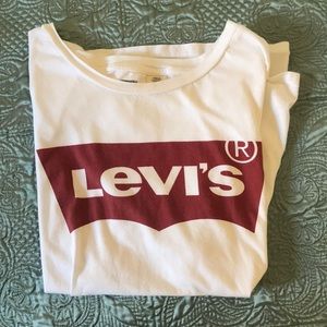 Levi’s Graphic Classic Tee
